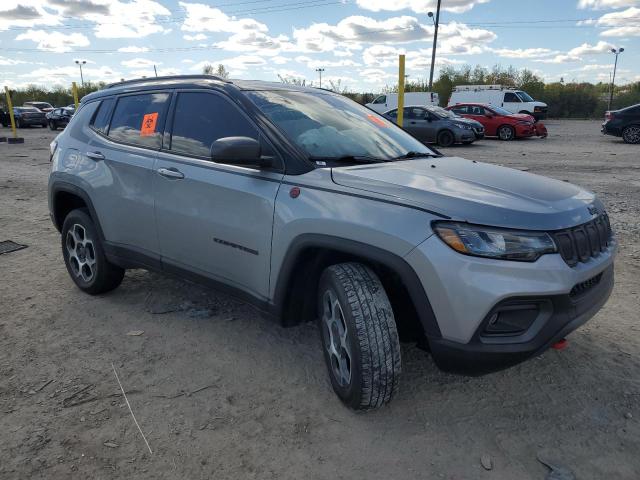 Фото 4 - JEEP COMPASS