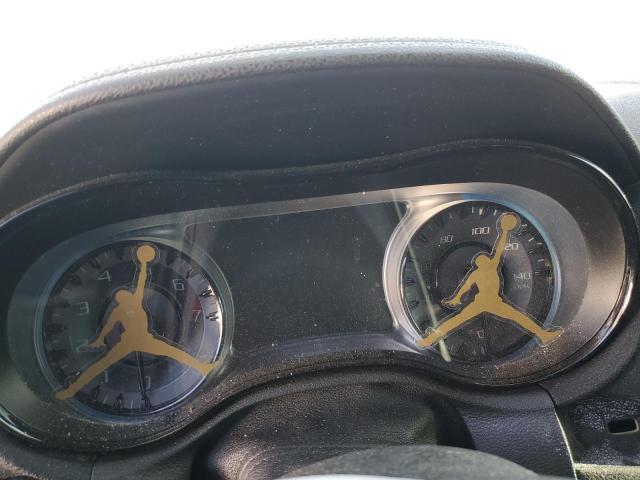 Фото 9 - CHRYSLER 300