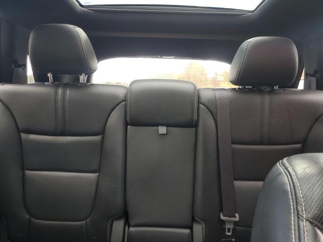 Фото 10 - KIA SORENTO