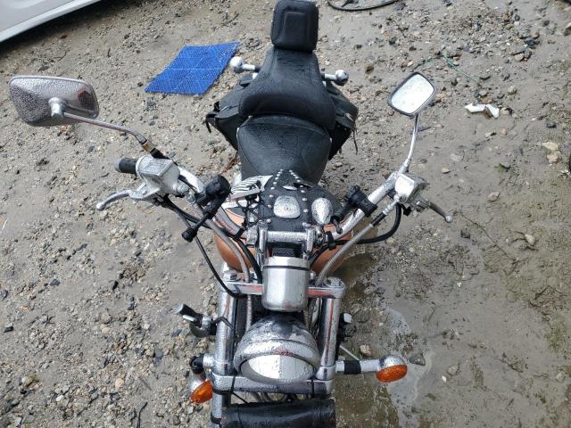 SUZUKI CYCLE VS 2000