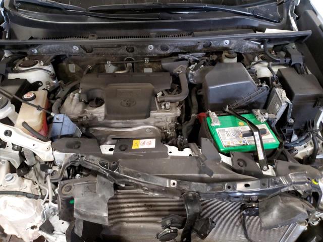 Фото 12 - TOYOTA RAV4