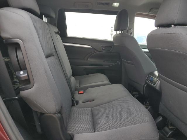 Фото 11 - TOYOTA HIGHLANDER