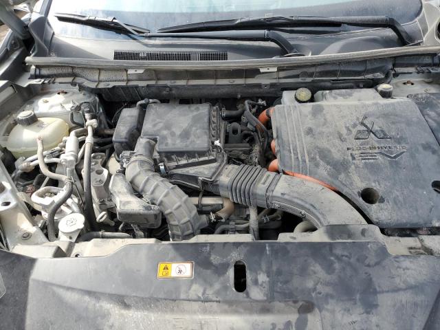 Фото 12 - MITSUBISHI OUTLANDER