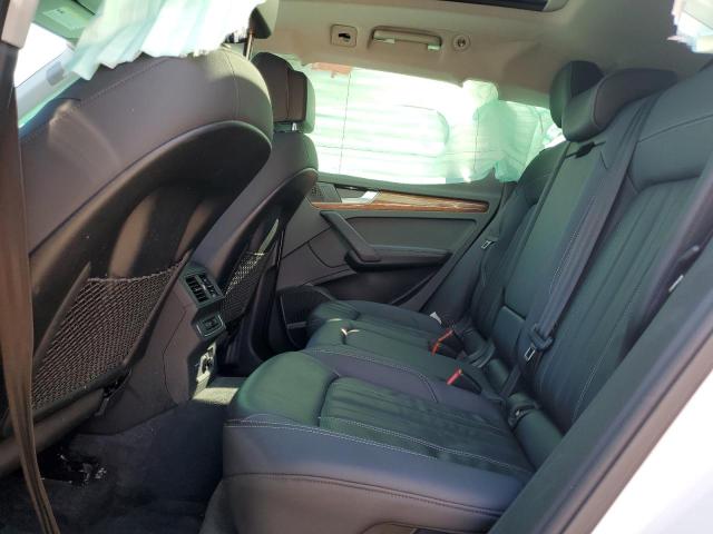 Фото 11 - AUDI Q5