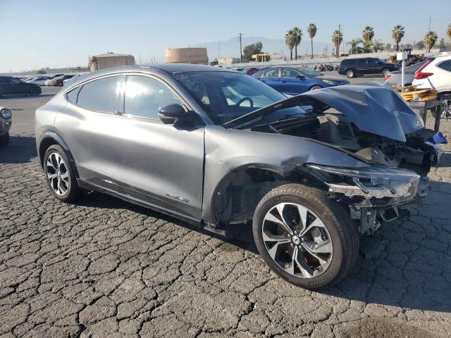 Фото 4 - FORD MUSTANG