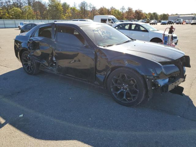 Фото 4 - CHRYSLER 300