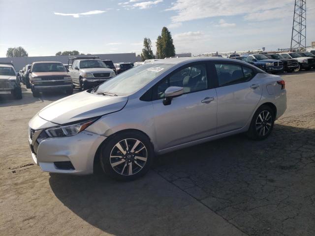 Фото 1 - NISSAN VERSA