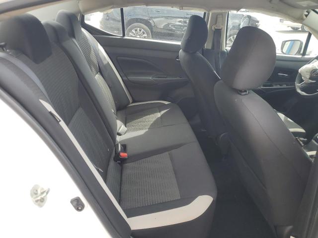 Фото 10 - NISSAN VERSA