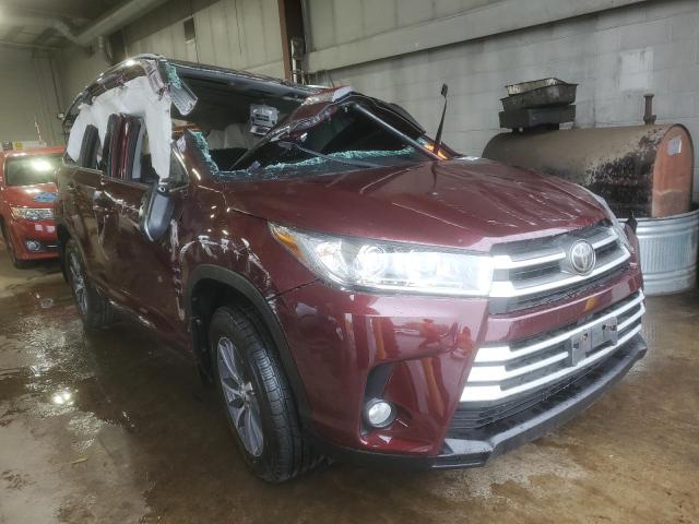 Фото 4 - TOYOTA HIGHLANDER