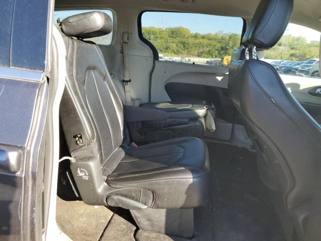 Фото 11 - CHRYSLER MINIVAN