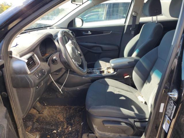 Фото 7 - KIA SORENTO