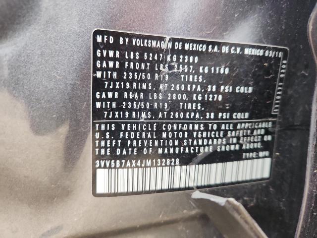 VOLKSWAGEN TIGUAN 2018 VIN 3VV5B7AX4JM132828