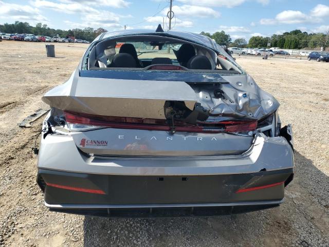 Фото 6 - HYUNDAI ELANTRA