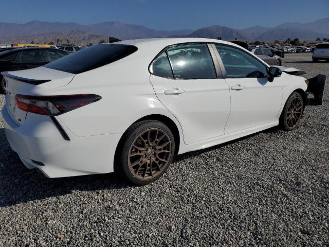 Фото 3 - TOYOTA CAMRY