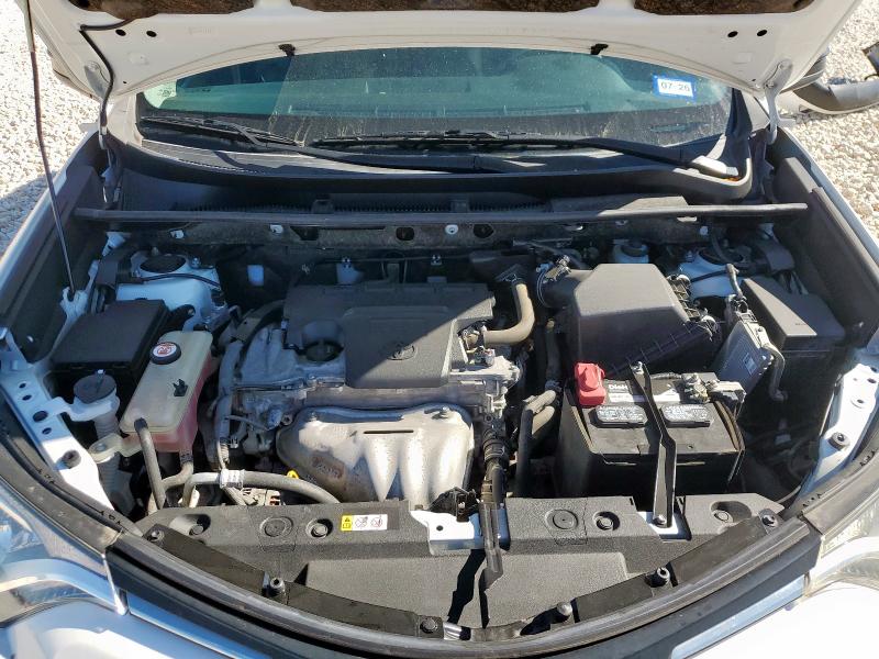 Фото 12 - TOYOTA RAV4