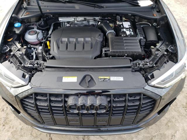 Фото 11 - AUDI Q3