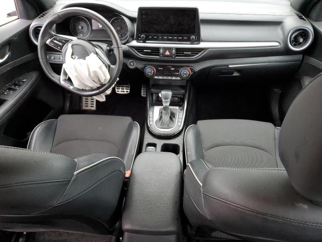 Фото 8 - KIA FORTE