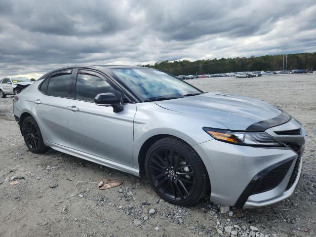 Фото 4 - TOYOTA CAMRY