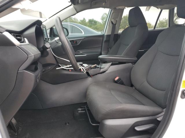 Фото 7 - TOYOTA RAV4