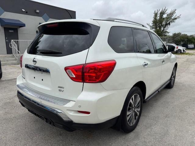 Фото 3 - NISSAN PATHFINDER