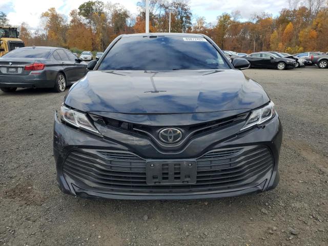 Фото 5 - TOYOTA CAMRY