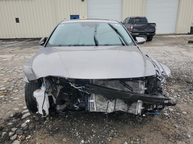 Фото 5 - HYUNDAI ELANTRA