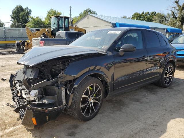 Фото 1 - PORSCHE CAYENNE