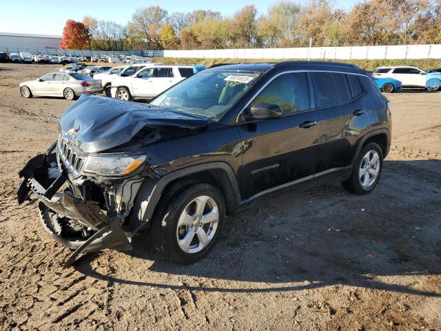 Фото 1 - JEEP COMPASS