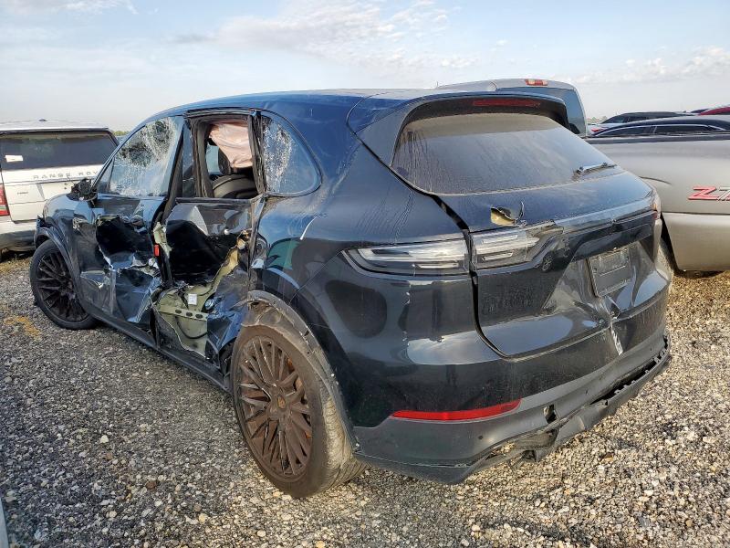 Фото 2 - PORSCHE CAYENNE