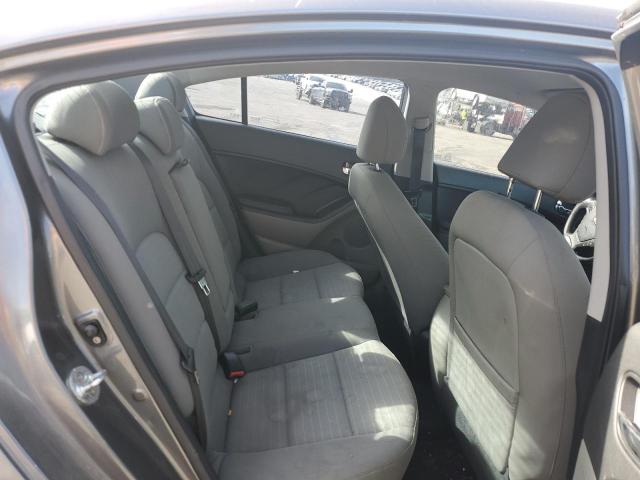 Фото 10 - KIA FORTE