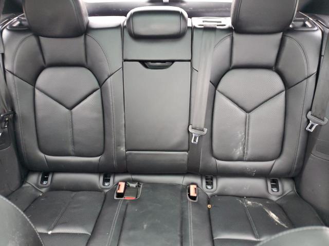 Фото 10 - PORSCHE MACAN