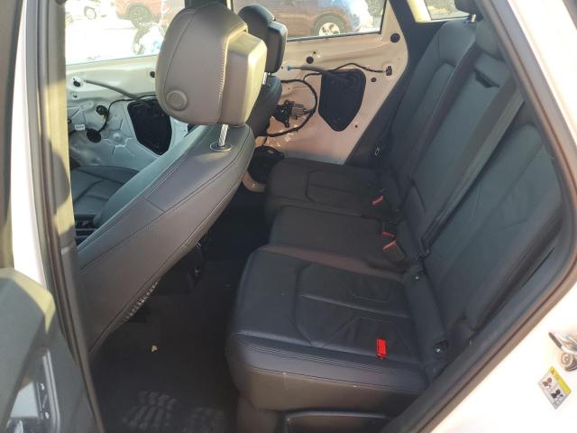 Фото 11 - AUDI Q3