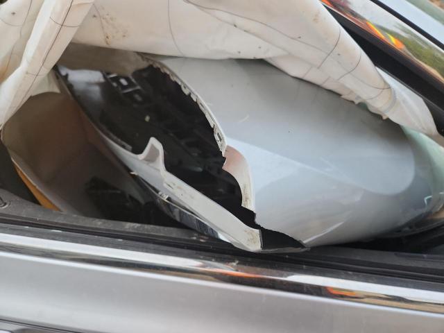 Фото 12 - CHRYSLER 300