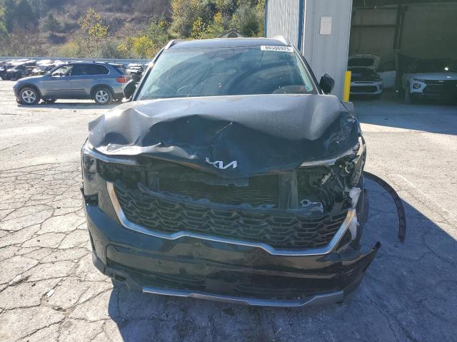 Фото 5 - KIA SORENTO