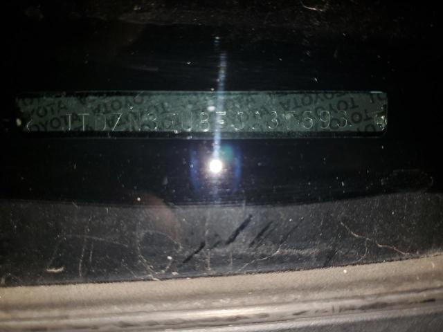 Фото 12 - TOYOTA PRIUS