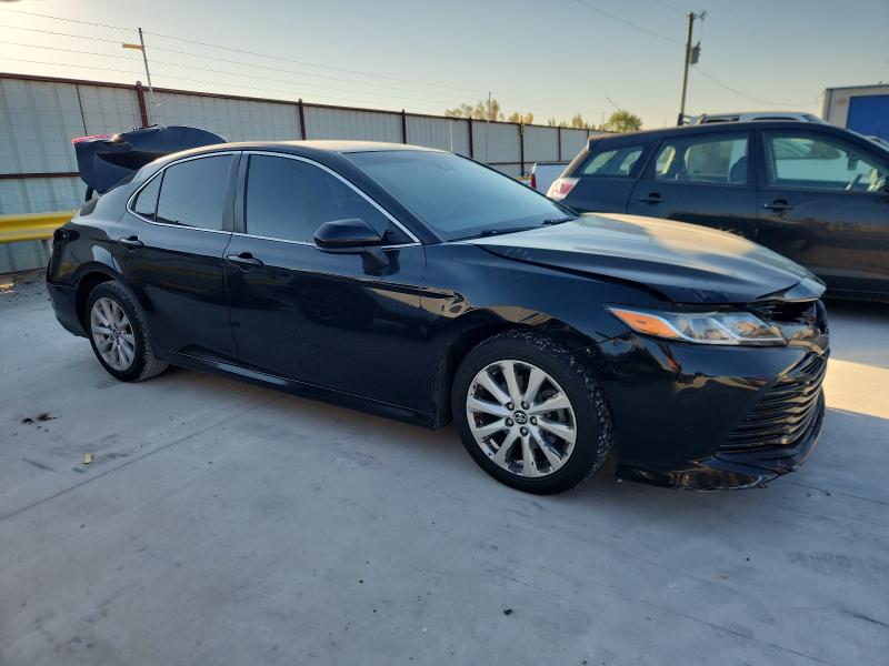 Фото 4 - TOYOTA CAMRY