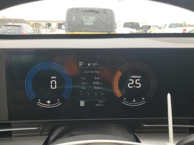 Фото 9 - HYUNDAI KONA