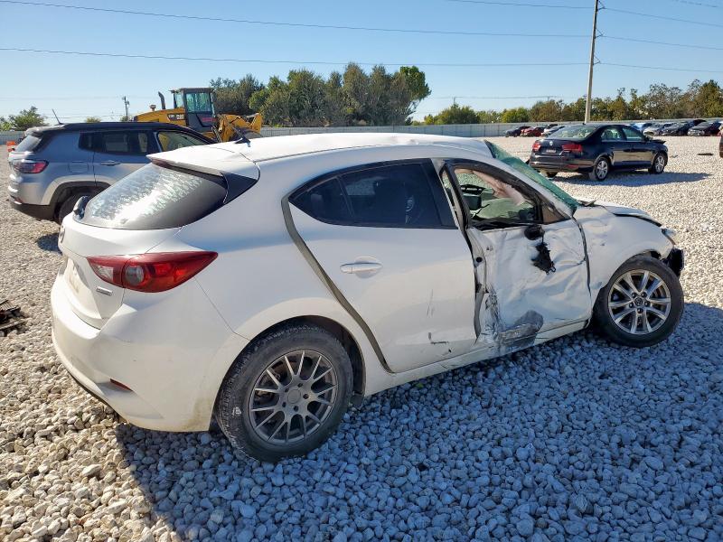 Фото 3 - MAZDA 3