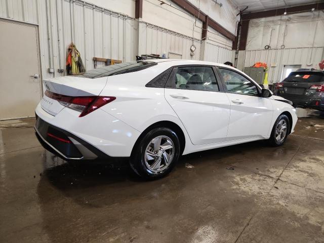 Фото 3 - HYUNDAI ELANTRA