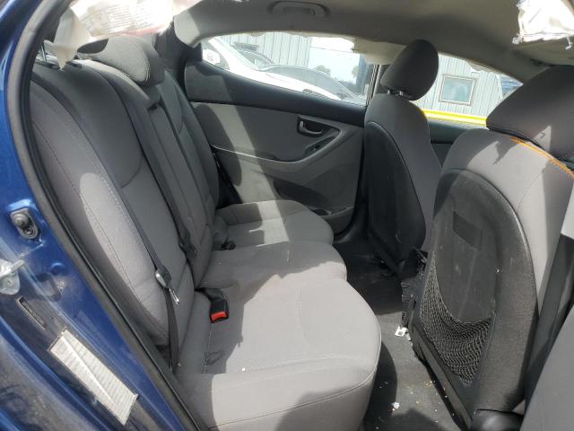 Фото 10 - HYUNDAI ELANTRA