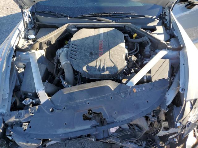 Фото 11 - KIA STINGER