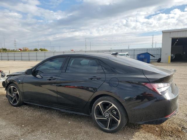 Фото 2 - HYUNDAI ELANTRA