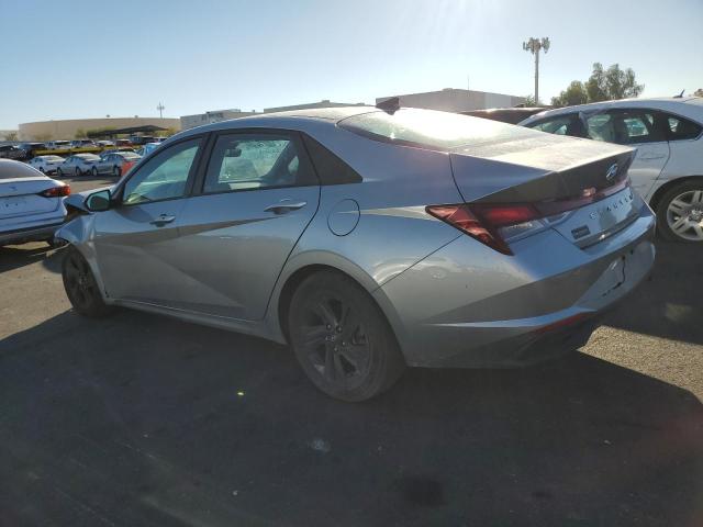 Фото 2 - HYUNDAI ELANTRA