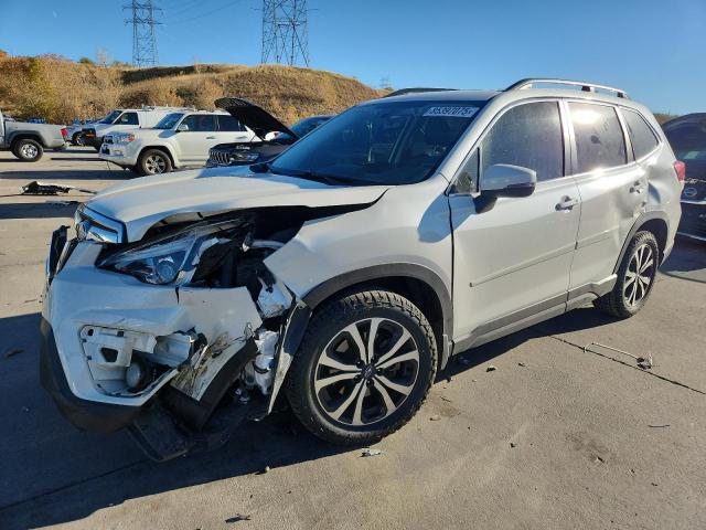 Фото 1 - SUBARU FORESTER