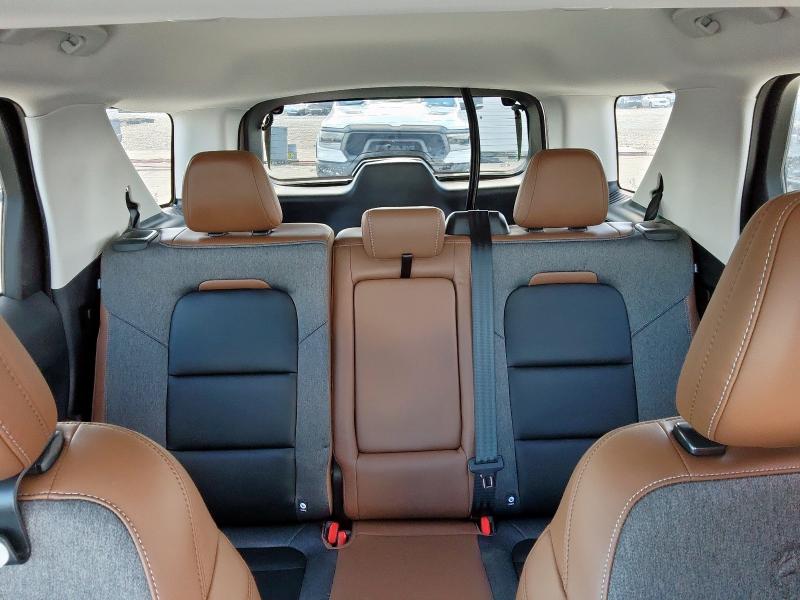 Фото 10 - FORD BRONCO