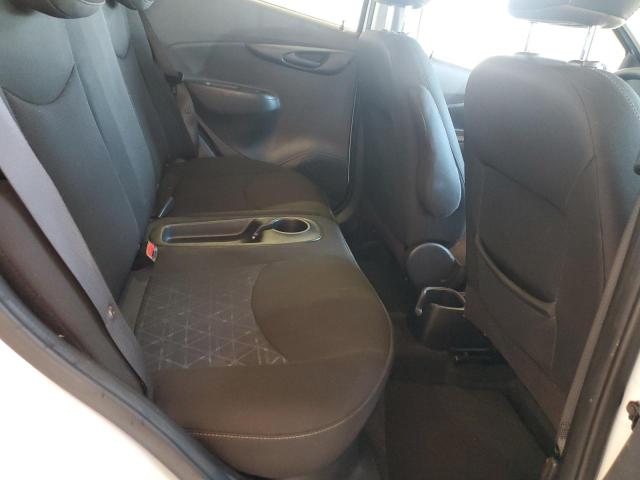 Фото 10 - CHEVROLET SPARK