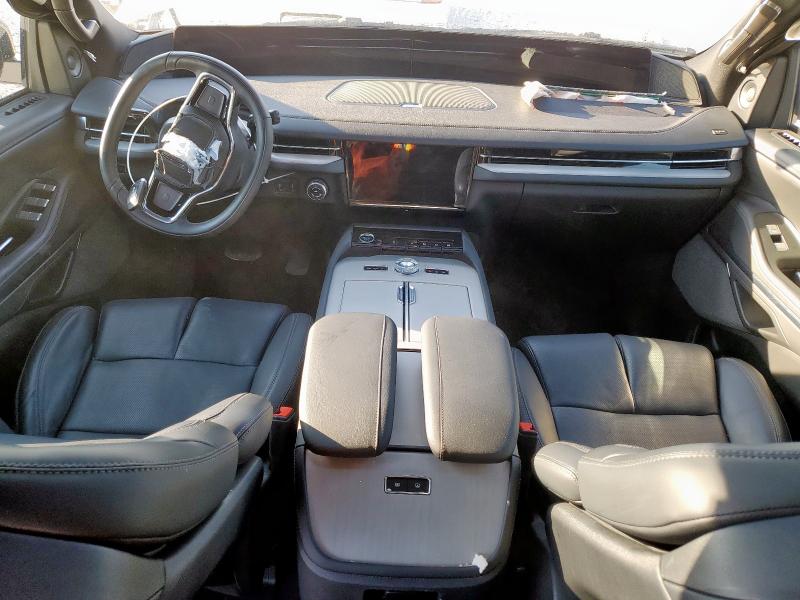 Фото 8 - LINCOLN NAVIGATOR