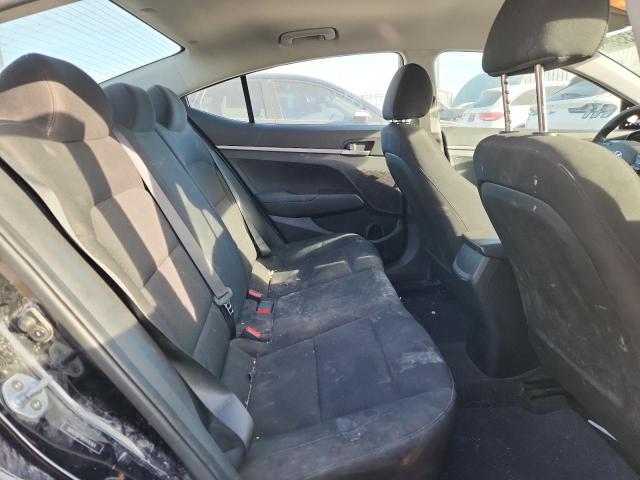 Фото 10 - HYUNDAI ELANTRA