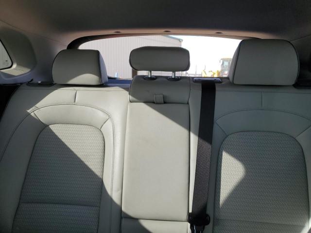 Фото 10 - HYUNDAI KONA