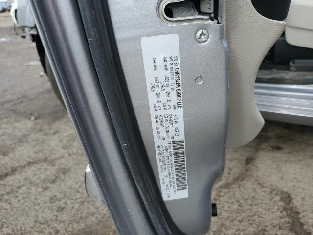 Фото 13 - CHRYSLER MINIVAN